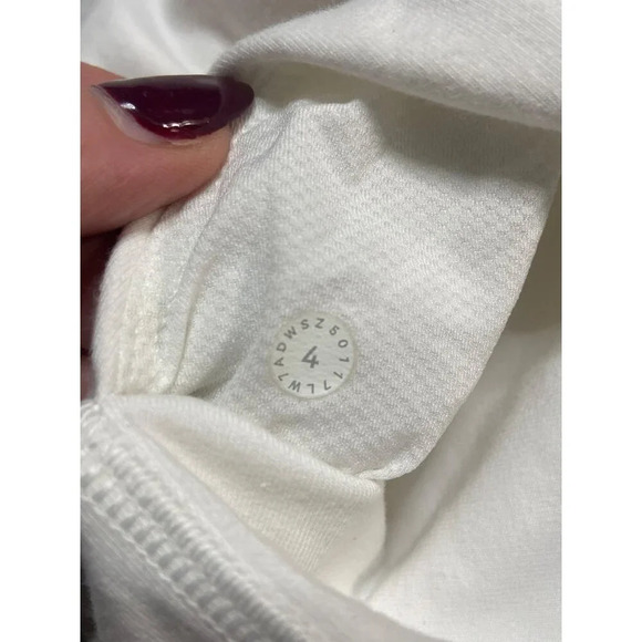 Lululemon Loop Back Short (2") White-sz 4 - Picture 3 of 8